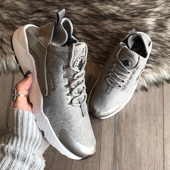NWT Nike Huarache Run Ultra Silver Grey - Picture 2 of 7